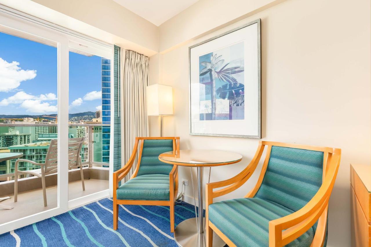 Castle At Ala Moana Hotel Гонолулу Экстерьер фото